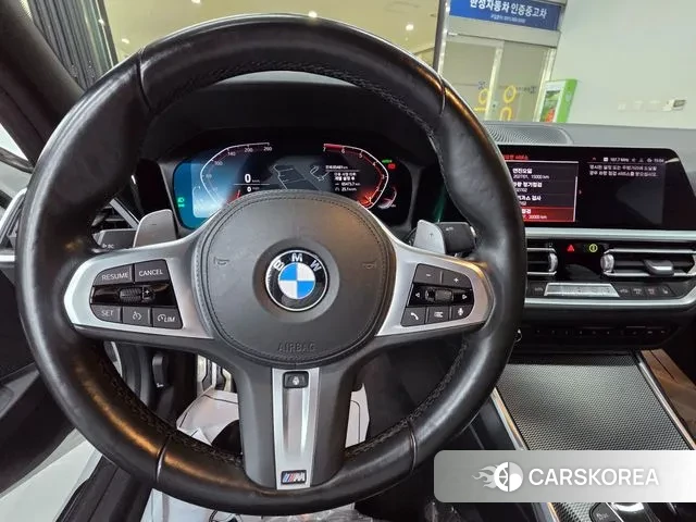 BMW 3 Series (G20) 2021 Белый из Кореи, фото 2