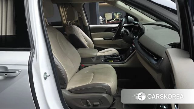 Kia Carnival 4th generation 2021 Белый из Кореи, фото 2