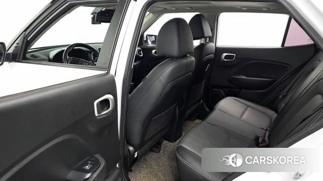 Hyundai Venue 2019 Белый из Кореи, фото 2