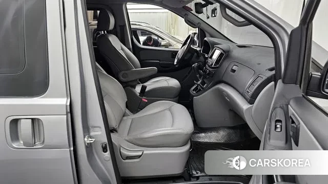 Hyundai The New Grand Starex 2020 Серебряный из Кореи, фото 2