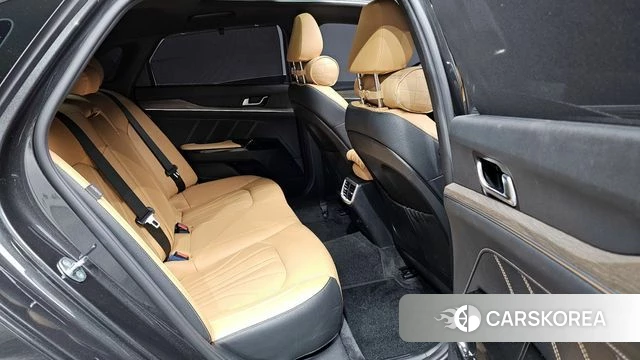 Kia K5 3rd generation 2023 Серый из Кореи, фото 2