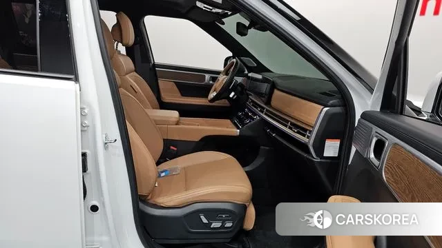 Hyundai Santa Fe (MX5) 2023 Белый из Кореи, фото 2