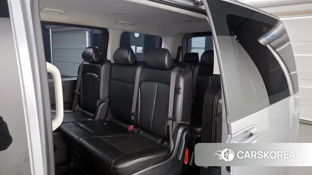 Hyundai Staria 2021 Серебряный из Кореи, фото 2