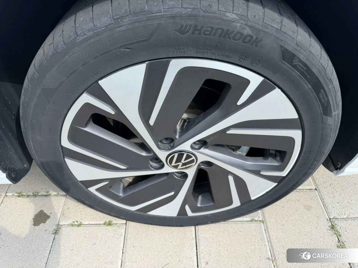Volkswagen Bora 2022 Белый из Китая, фото 2