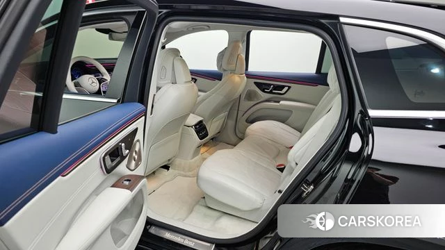 Mercedes-Benz EQS SUV X296 2023 Черный из Кореи, фото 2