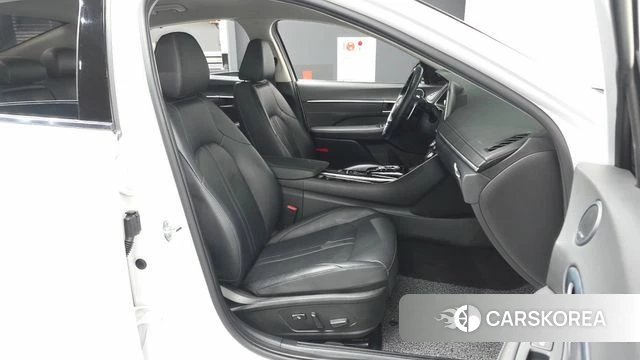Hyundai Sonata (DN8) 2021 Белый из Кореи, фото 2