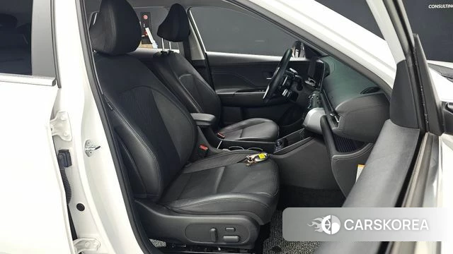 Hyundai Kona Hybrid (SX2) 2023 Белый из Кореи, фото 2