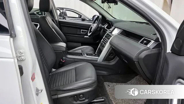 Land Rover Discovery Sports 2018 Белый из Кореи, фото 2