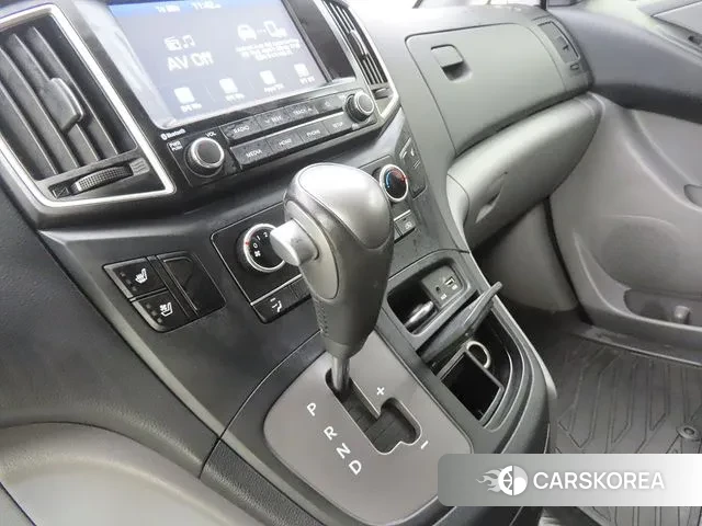 Hyundai The New Grand Starex 2020 Серебряный из Кореи, фото 2