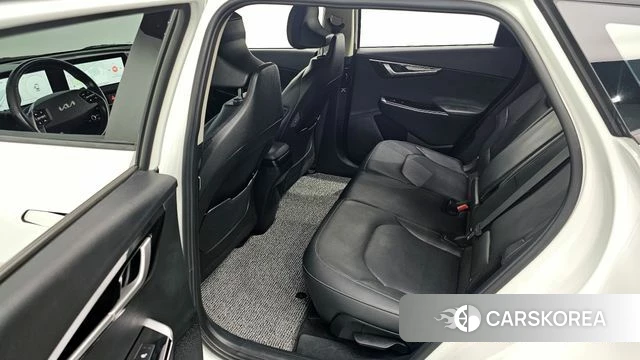 Kia EV6 2022 Белый из Кореи, фото 2