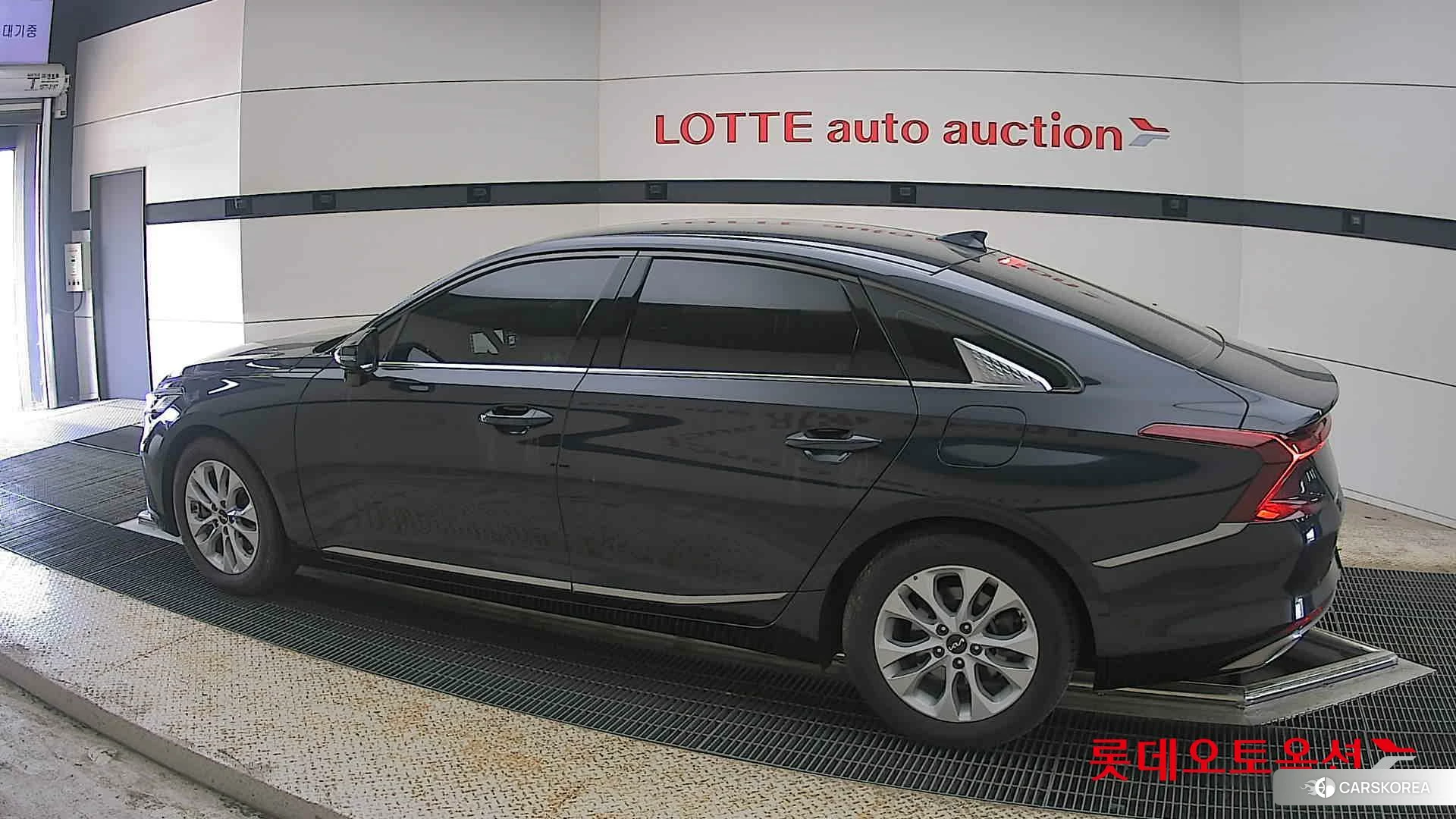 Kia K8 2023 Gravity Blue из Кореи, фото 2