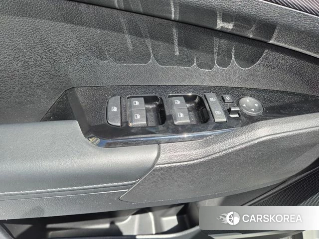 Kia Sportage 5th Generation Hybrid 2022 Жемчужный цвет из Кореи, фото 2