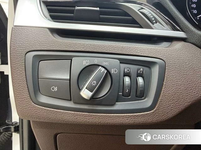BMW X1 2022 Белый из Китая, фото 2