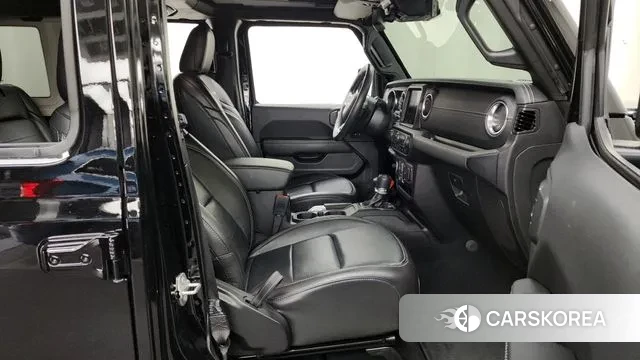 Jeep Wrangler (JL) 2022 Черный из Кореи, фото 2