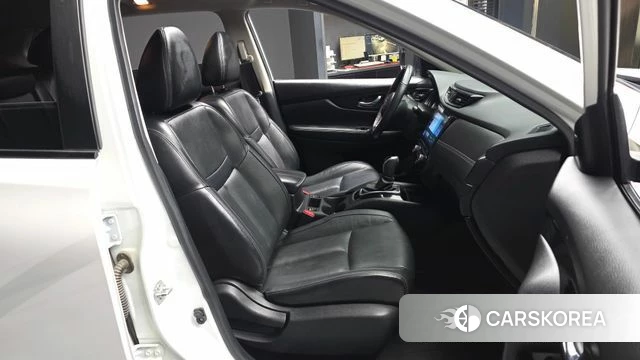 Nissan X Trail 2018 Белый из Кореи, фото 2