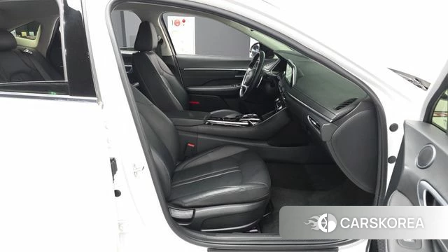 Hyundai Sonata (DN8) 2022 Белый из Кореи, фото 2