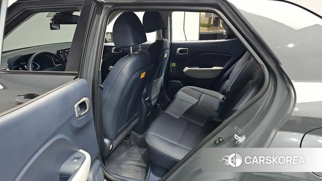 Hyundai Venue 2025 Серый из Кореи, фото 2