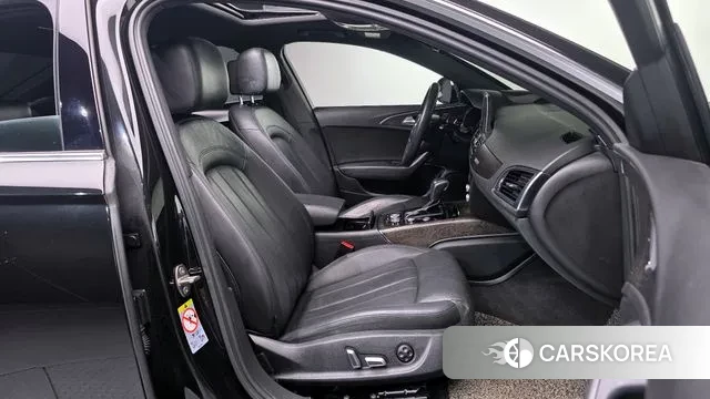 Audi New A6 2018 Черный из Кореи, фото 2