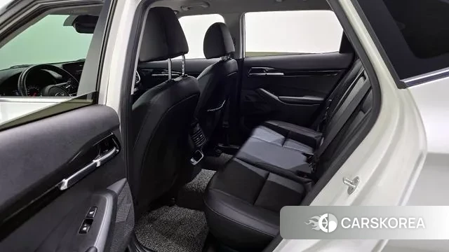 Kia Seltos 2019 Белый из Кореи, фото 2