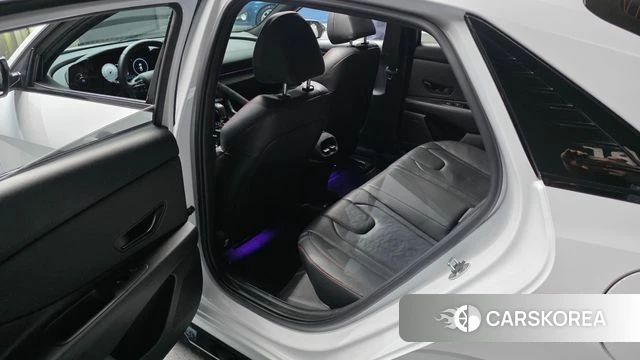 Hyundai Avante (CN7) 2022 Белый из Кореи, фото 2