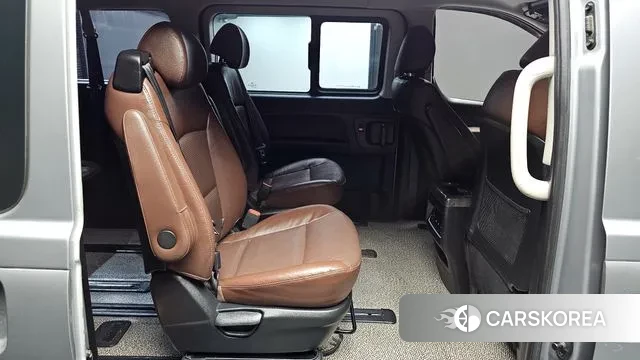 Hyundai The New Grand Starex 2018 Серебряный из Кореи, фото 2