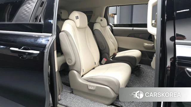 Kia The New Carnival 4th Generation 2024 Черный из Кореи, фото 2