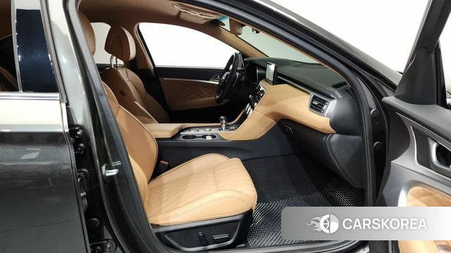 Genesis The New G70 2023 Серый из Кореи, фото 2