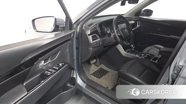 Ssangyong Beautiful Korando 2019 Серый из Кореи, фото 2