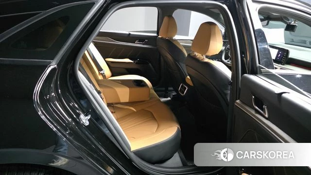 Kia K5 3rd generation 2021 Черный из Кореи, фото 2