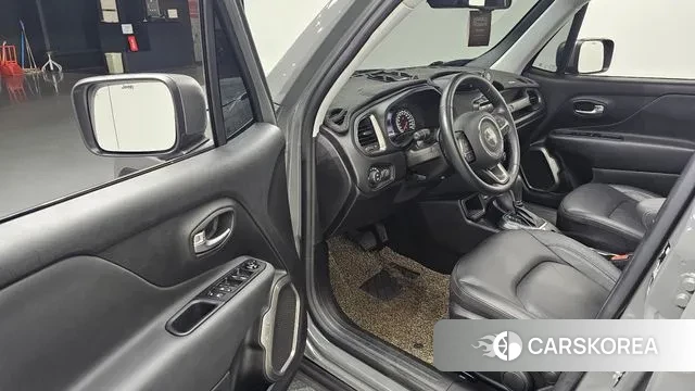 Jeep Renegade 2021 Серый из Кореи, фото 2