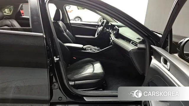 Kia K5 3rd generation 2022 Черный из Кореи, фото 2