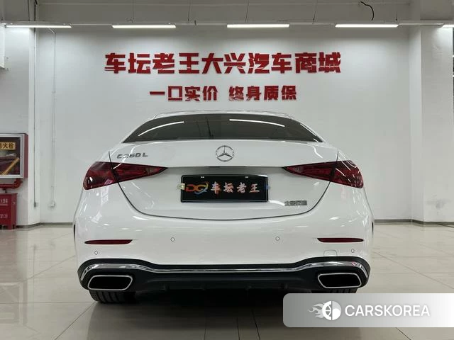 Mercedes-Benz Class C 2024 Белый из Китая, фото 2