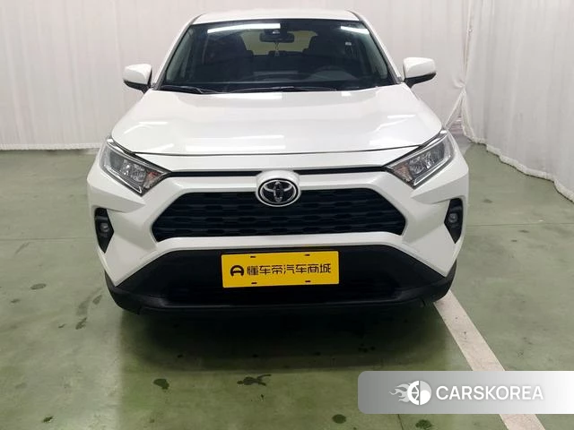 Toyota RAV4 Rongfang 2024 Белый из Китая, фото 2