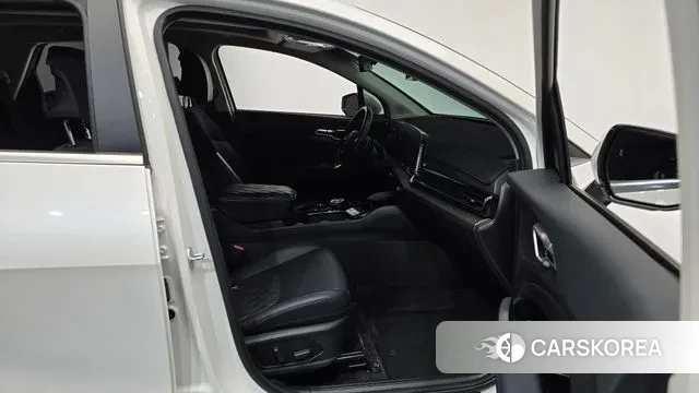 Kia Sportage 5th Generation 2023 Белый из Кореи, фото 2