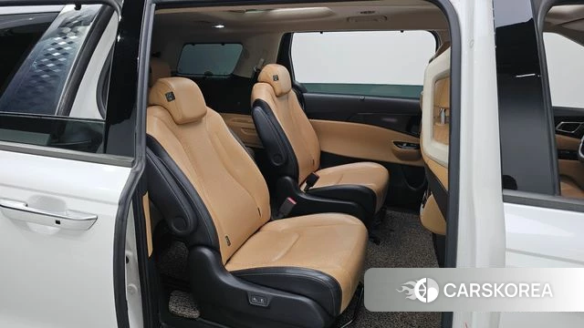 Kia Carnival 4th generation 2020 Белый из Кореи, фото 2