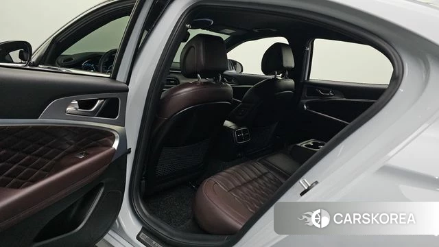 Genesis The New G70 2022 Белый из Кореи, фото 2