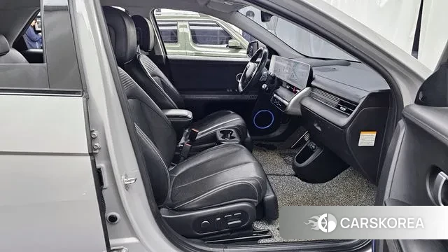 Hyundai Ionic 5 2021 Серебристо-серый из Кореи, фото 2