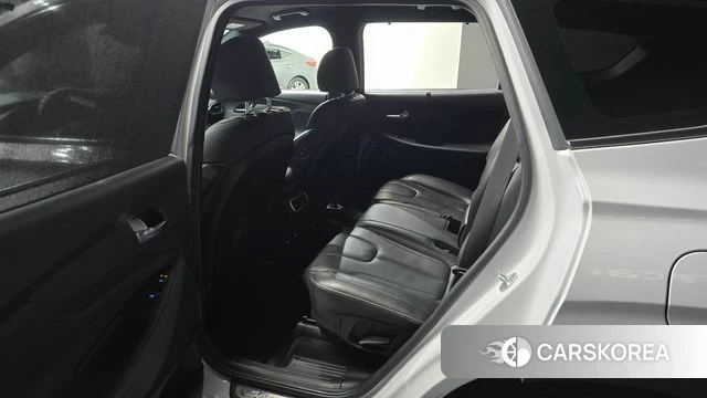 Hyundai The New Santa Fe 2021 Белый из Кореи, фото 2