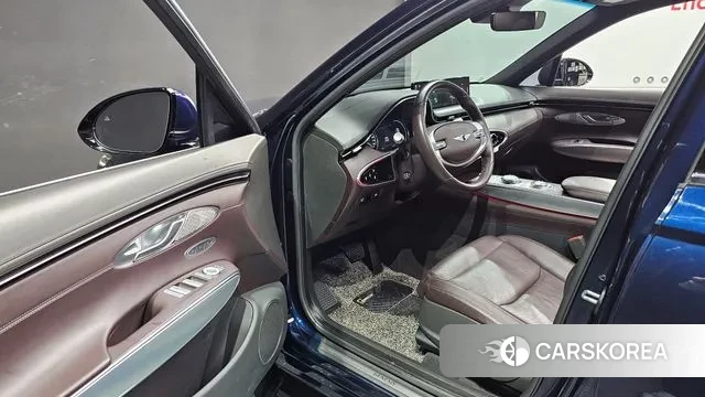 Genesis GV70 2021 Синий из Кореи, фото 2