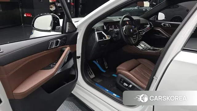 BMW X6 (G06) 2024 Белый из Кореи, фото 2