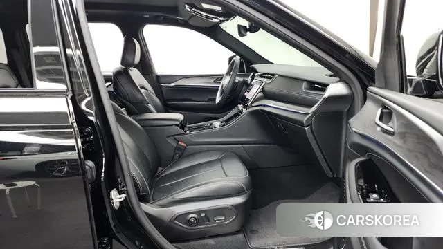 Jeep Grand Cherokee (WL) 2022 Черный из Кореи, фото 2