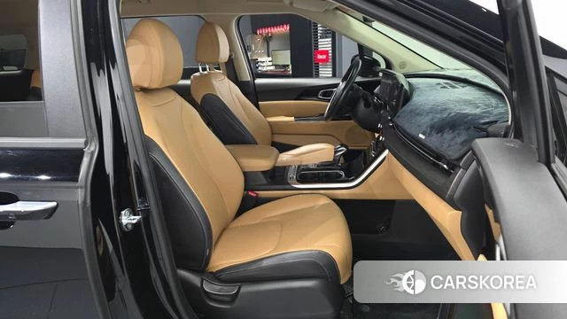 Kia Carnival 4th generation 2022 Черный из Кореи, фото 2