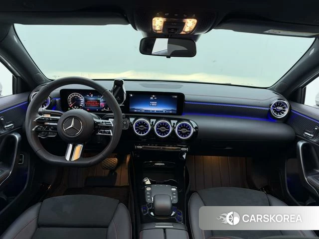 Mercedes-Benz Class A 2023 Белый из Китая, фото 2