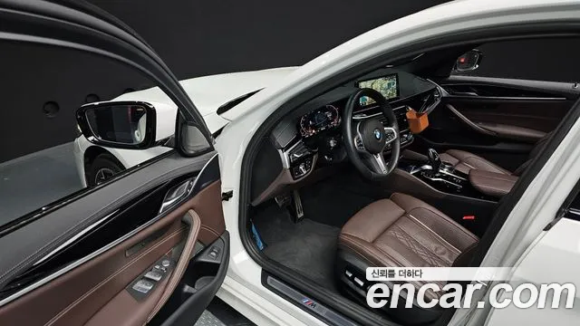 BMW 5 Series (G30) id 2676928 из Кореи 2