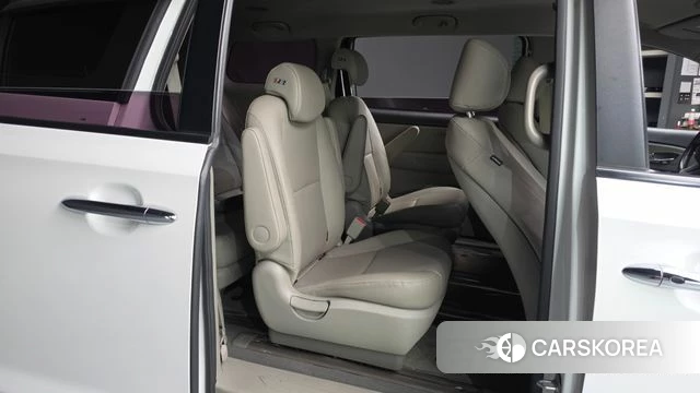 Kia The New Carnival 2018 Белый из Кореи, фото 2