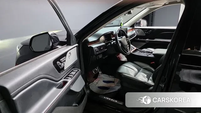 Lincoln Aviator 2nd generation 2020 Черный из Кореи, фото 2