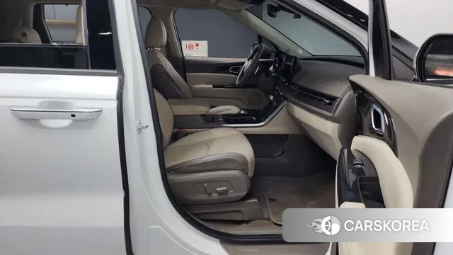Kia Carnival 4th generation 2021 Белый из Кореи, фото 2