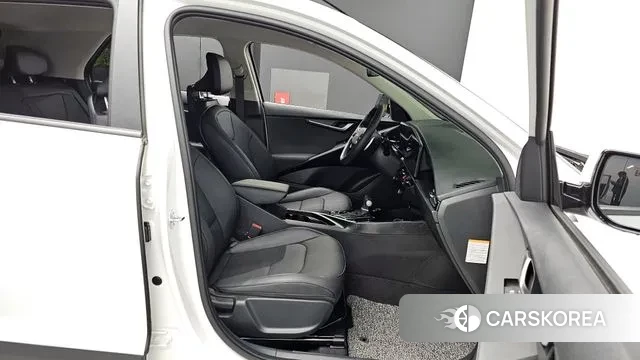 Kia Di Ol Nu Niro 2025 Белый из Кореи, фото 2