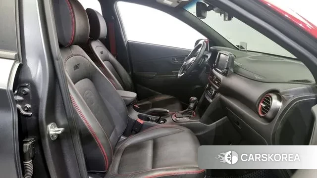 Hyundai Kona 2019 Черный из Кореи, фото 2