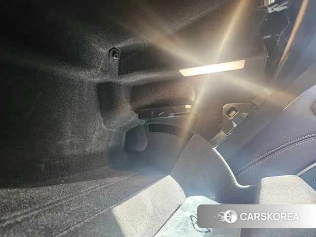 BMW 5 Series (G30) 2023 Серый из Кореи, фото 2